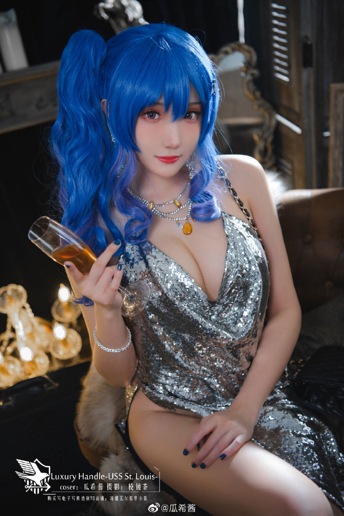 碧蓝航线@瓜希酱 cos 作品[瓜希酱_圣路易斯 COS 图集](碧蓝航线叫瓜游)插图2