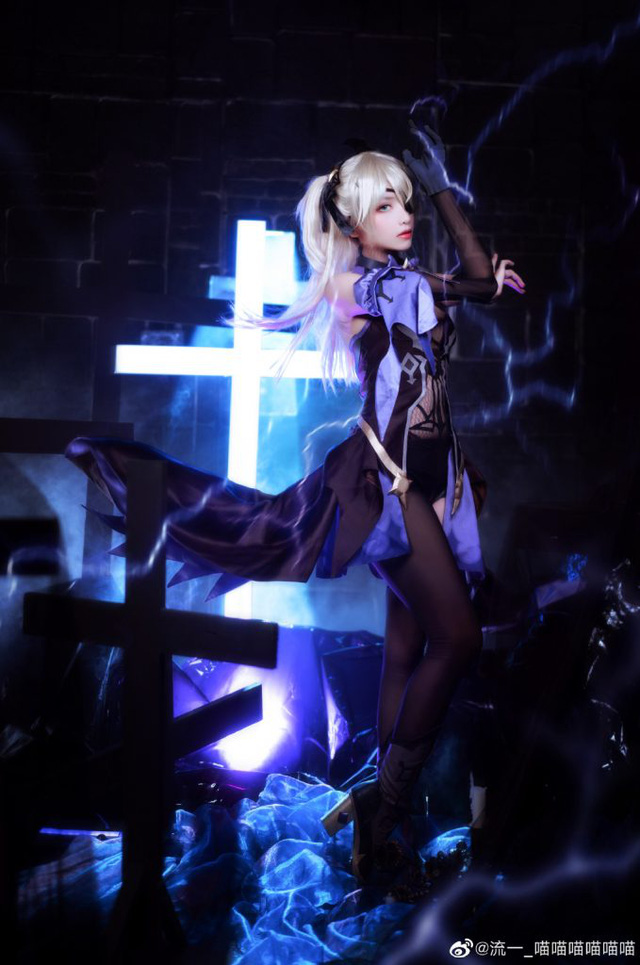 女coser@流一_喵喵喵喵喵喵化身《原神Impact》 中的“罪孽公主”菲谢尔(流一喵喵黑历史)插图2