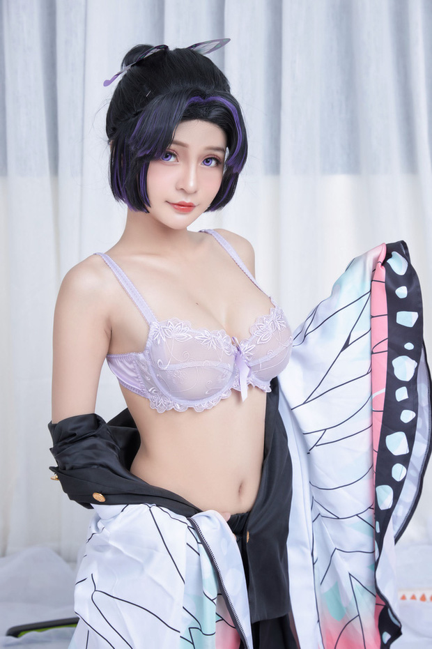 coser@Azami 演绎《鬼灭之刃》中的蝴蝶忍Shinobu，性感美丽(coser@omiyalotus)插图3
