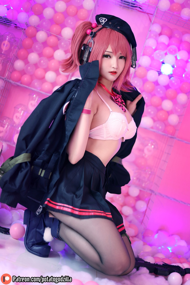 女 coser Potato Godzilla化身《少女前线》中的 HK-MP7 角色，甜美性感插图5
