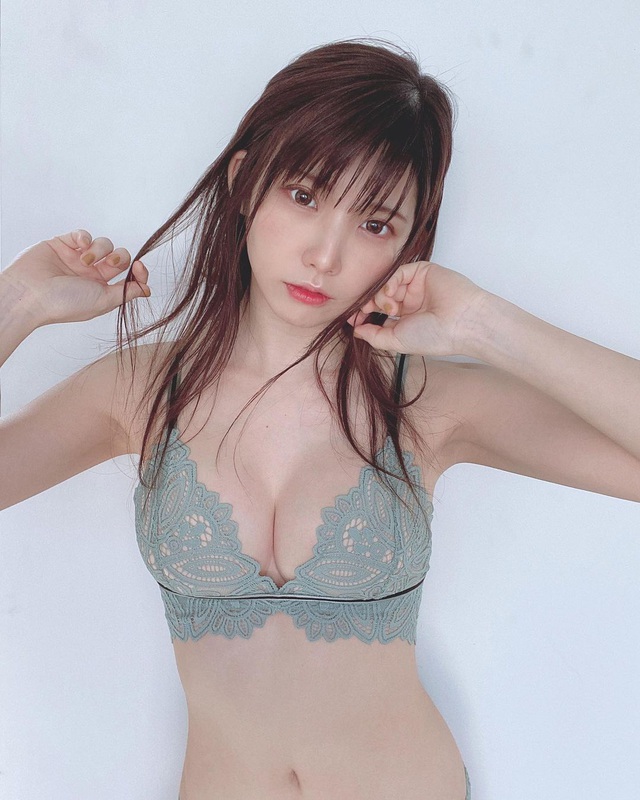 日本女 coser 惠奈子大秀身材，诱惑所有人的目光(日本女装cos)插图5