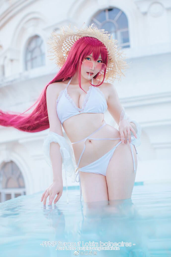 碧蓝航线COSPLAY：瓜希酱cos絮库夫，身穿纯白比基尼秀身材(碧蓝航线cosplay独角兽)插图7