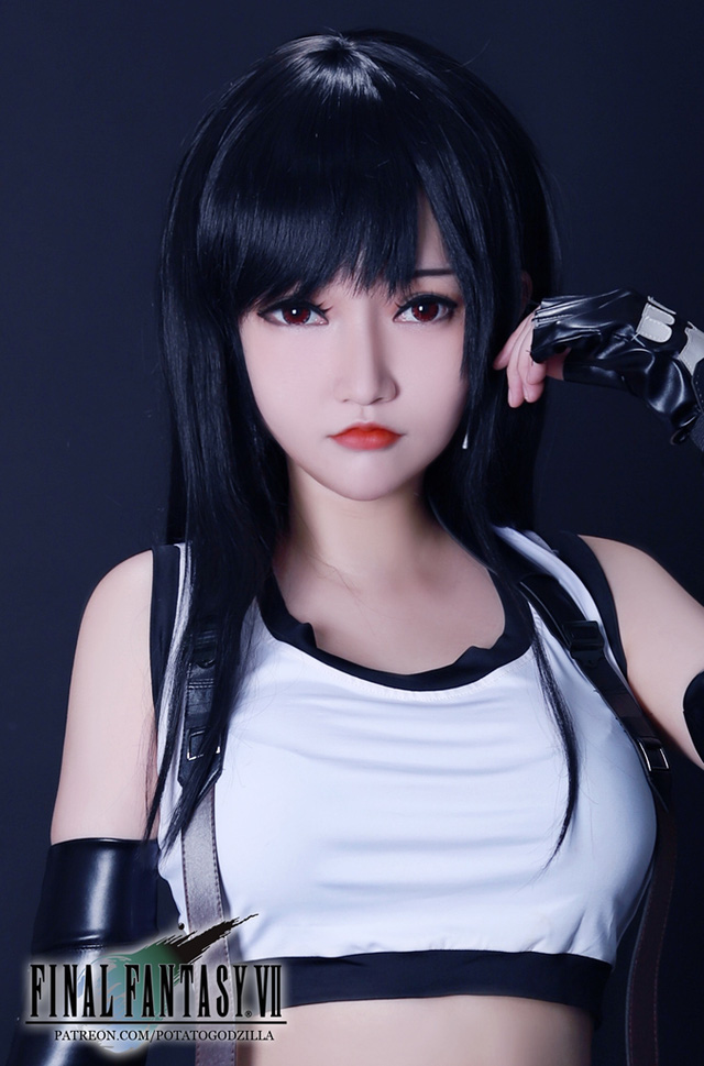 coser@Potato Godzilla 变身《最终幻想 VII》中的蒂法，活力四射插图