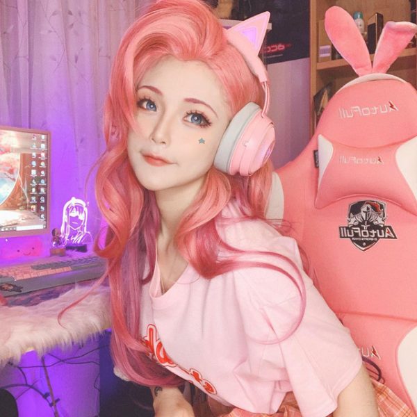 众多萨勒芬妮cosplay版本比原版更“火爆”，玩家只想沉浸其中(萨勒芬妮贴吧)插图2