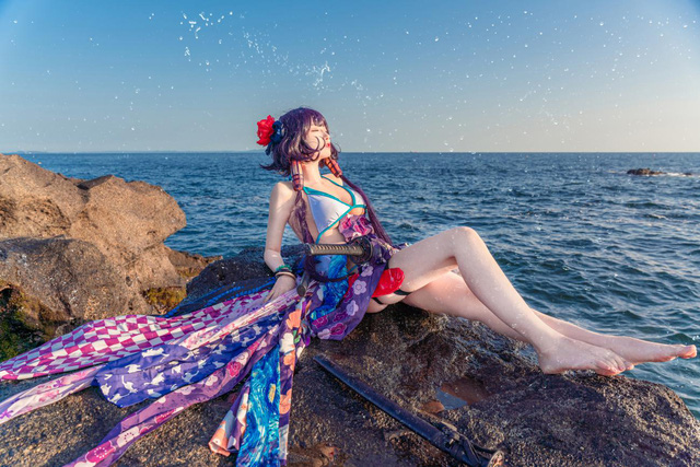 Shika小鹿鹿 cos 比基尼版葛饰应为[Shika小鹿鹿 cos 图集](shika小鹿鹿知乎)插图