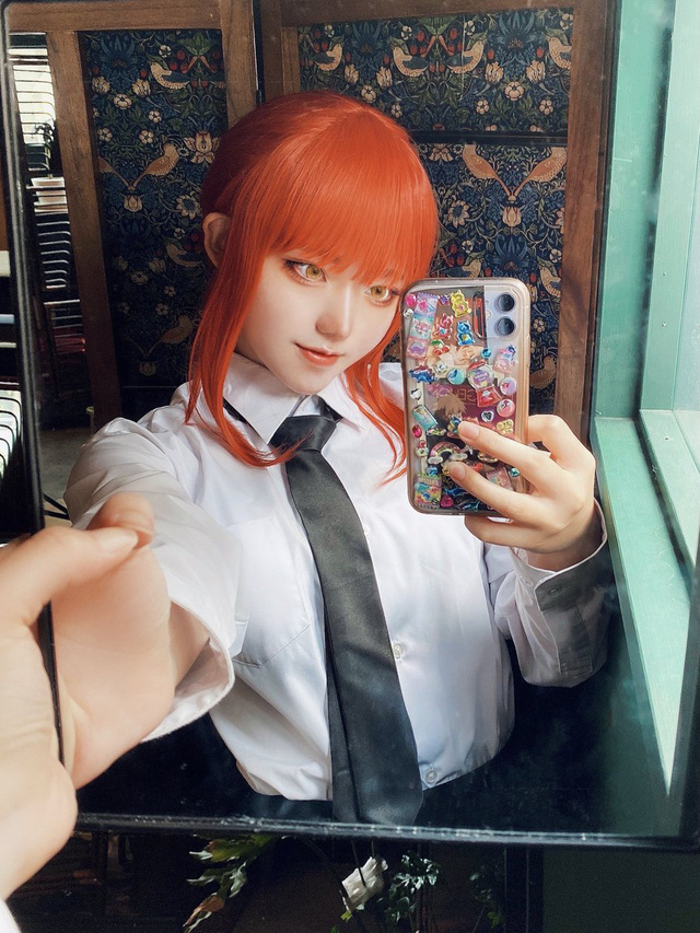 年轻可爱的日本 Z 世代女 coser 以美貌吸引观众插图3