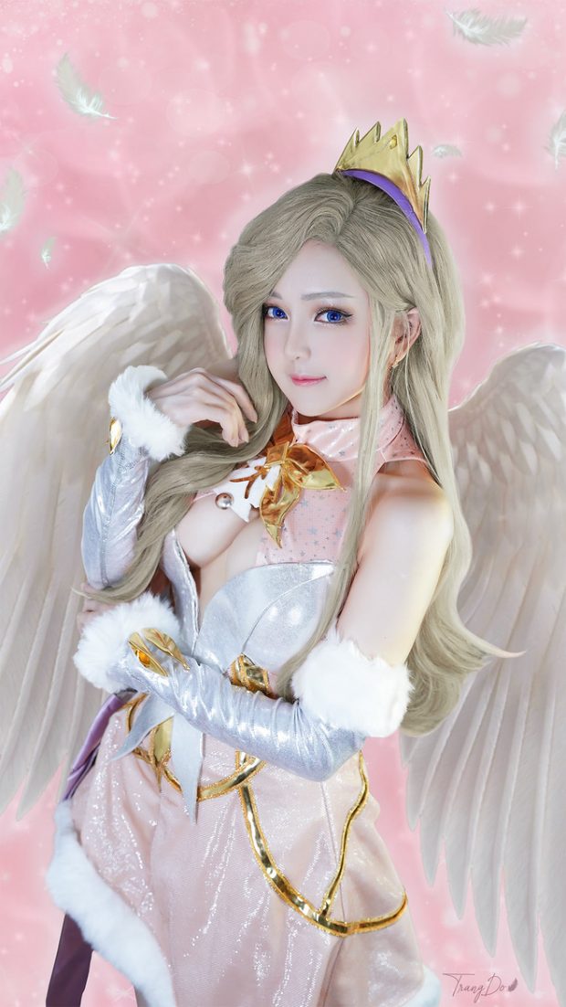 女 coser 化身性感的娜塔莉亚，令粉丝们欣喜若狂插图2