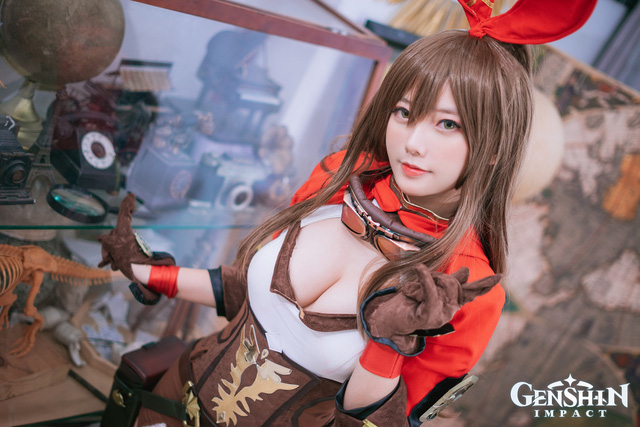 coser@Messie Huang在《原神》中变身Amber，拥有令人窒息的灵魂插图1