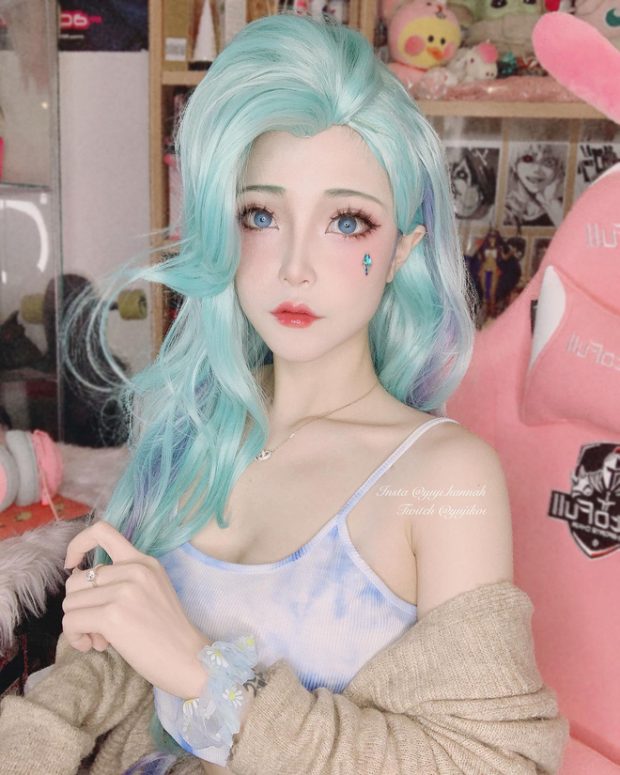 女 coser@Yuji Koi 变身蓝发版萨勒芬妮，引起了游戏迷的兴趣插图