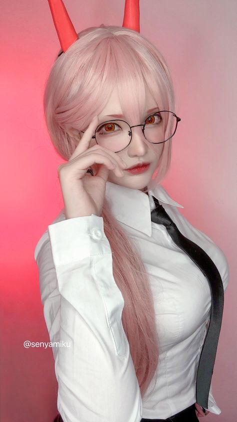 千夜未来cos作品 | 千夜未来（Senya Miku）cos 电锯美人 Makima插图3