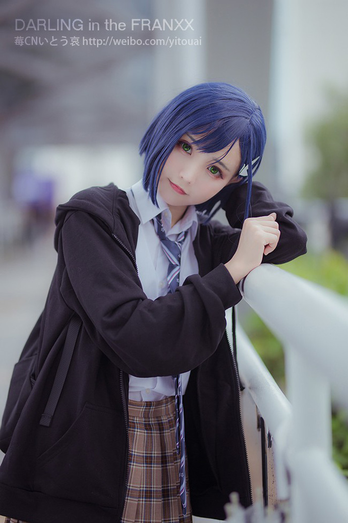 猫步她老公哀子 cos 作品 | 猫步她老公哀子 cos《DARLING in the FRANXX》莓插图5