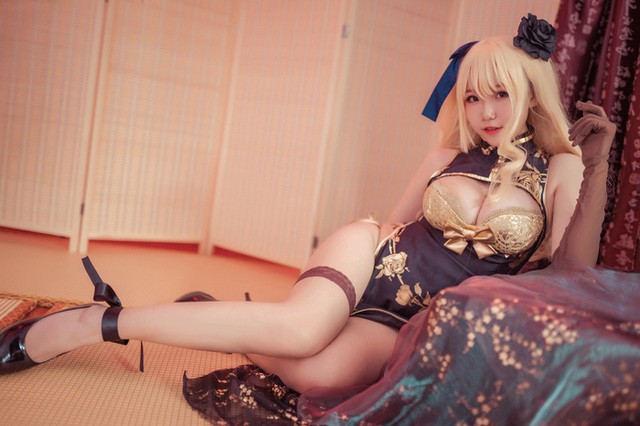 Yoko宅夏 cos《明日方舟》的金莲 | Yoko宅夏 cos 作品插图