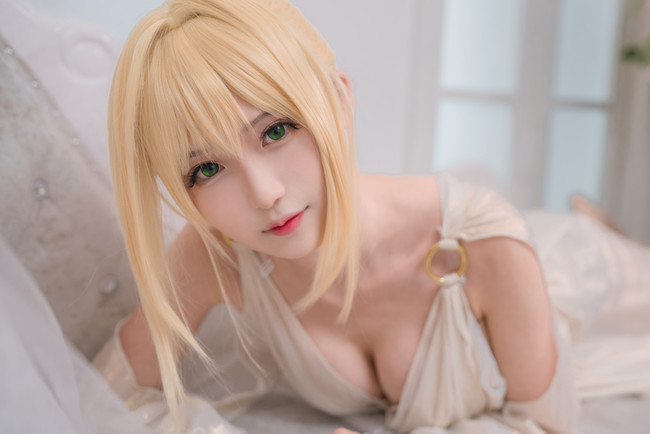 腐团Ciel cos作品 | 腐团Ciel cos尼禄·克劳狄乌斯，温柔优雅插图8