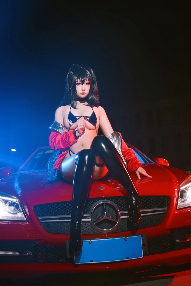 念念_D@碧蓝航线cos图集 | 念念_D cos“超级跑车版”大凤插图3
