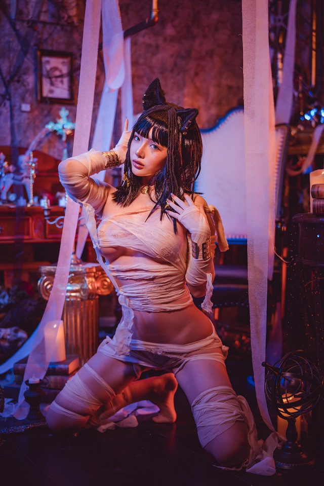在探索古墓时，偶遇性感妖艳的 cosplay 版“木乃伊”(在探索古墓时的感受)插图2