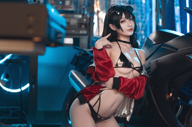 铁板烧鬼舞w cosplay | 铁板烧鬼舞w碧蓝航线·大凤机车cos图集(铁板烧鬼舞微博)插图3