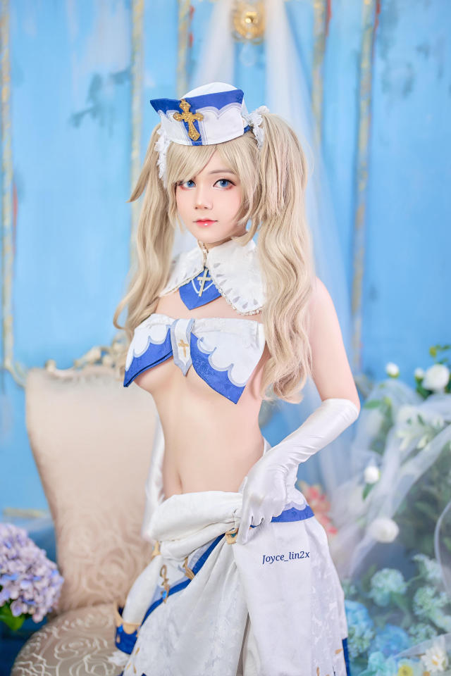 芭芭拉cosplay | coser Joyce_lin2x在《原神》中变身“闪耀偶像”芭芭拉(芭芭拉帕尔文)插图3