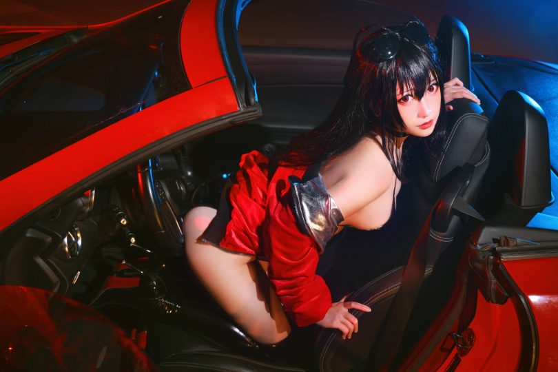 念念_D cosplay | 念念_D_碧蓝航线·大凤超级跑车cos [15P-23MB]