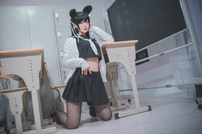 铁板烧鬼舞w cos图集 | 铁板烧鬼舞w_碧蓝航线·爱宕jk cos [12P-128MB](铁板烧鬼舞37套免费)插图