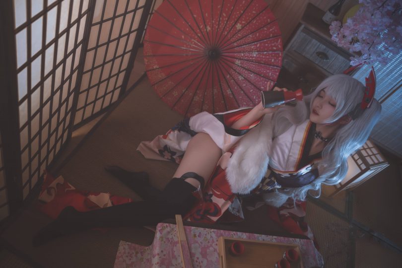 铁板烧鬼舞w cos图包 | 铁板烧鬼舞w_碧蓝航线·欧根亲王cos [12P-103MB]