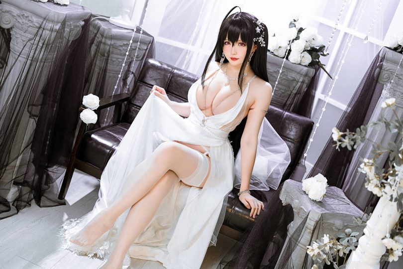 星之迟迟cos图集 | 星之迟迟_碧蓝航线·《Darling》大凤cos [60P-220MB](星之迟迟视屏)插图