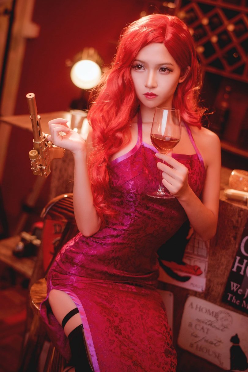 鳗鱼霏儿_cos作品 | 鳗鱼霏儿_英雄联盟·厄运小姐cos [11P-155MB]