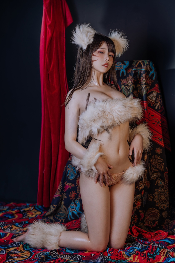 coser@七月喵子化身可爱的“熊孩子”，美丽迷人插图2