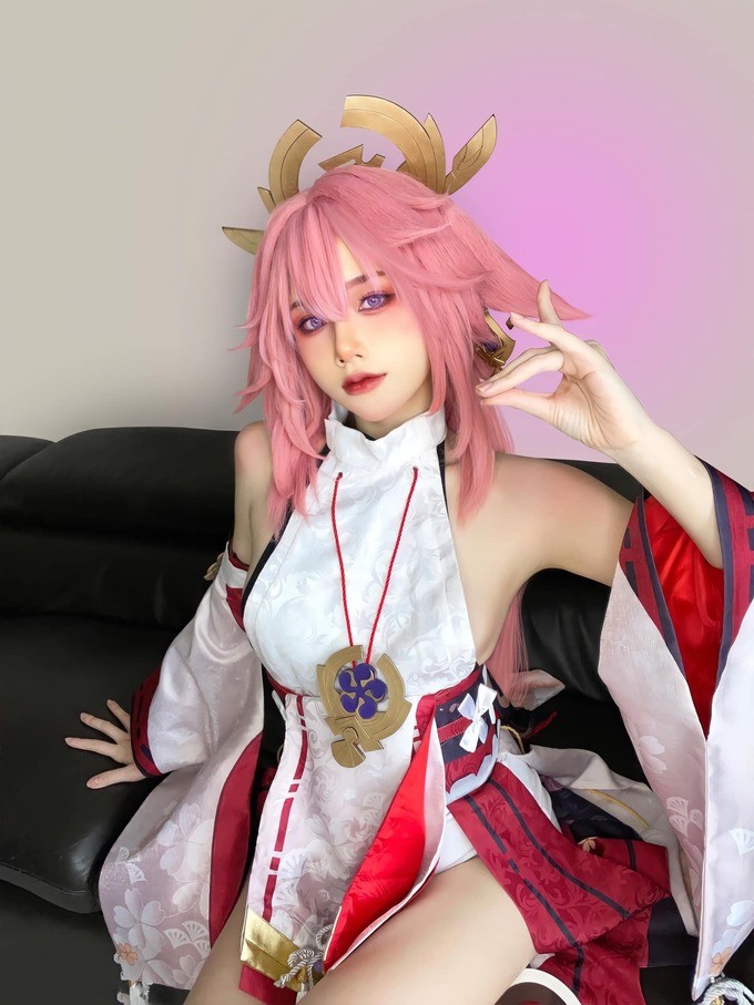 越南女coser@Mao Hie在《原神Impact》cosplay八重神子(越南女子被丈夫泼汽油烧伤)插图1