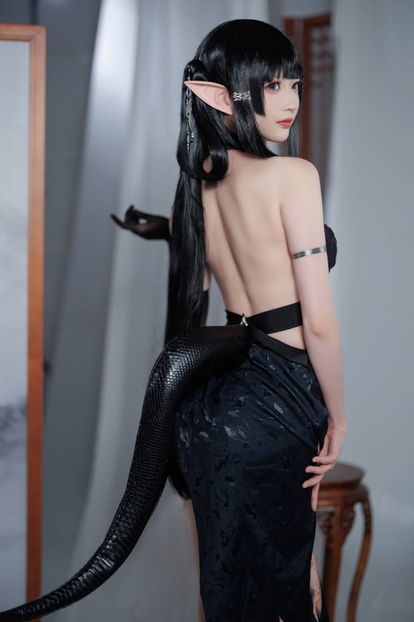 南宫_cos森蚺 | 南宫_明日方舟·森蚺cos图集 [18P-133MB]