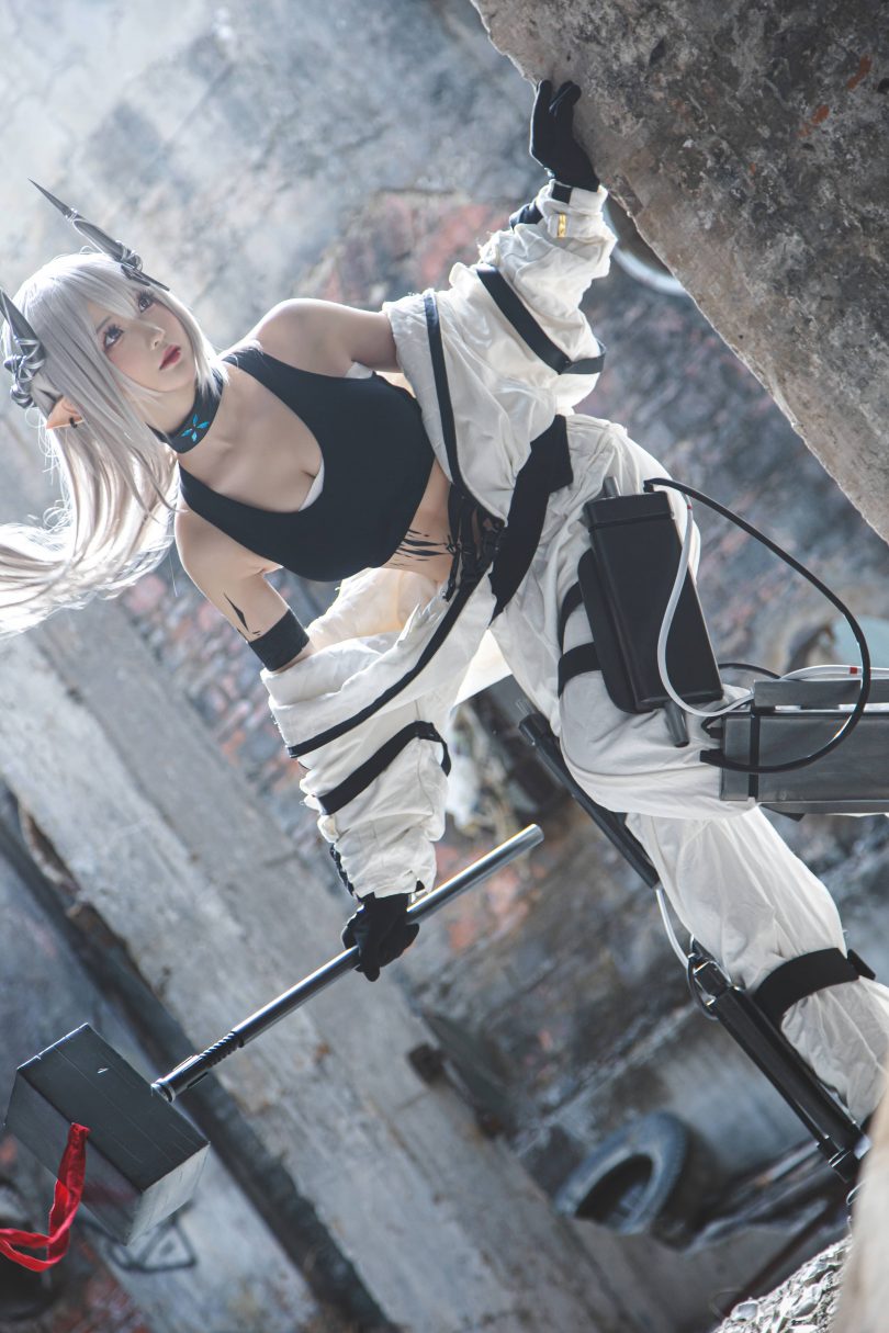 南宫_cos作品 | 南宫_明日方舟·泥岩cos图包 [26P-282MB]