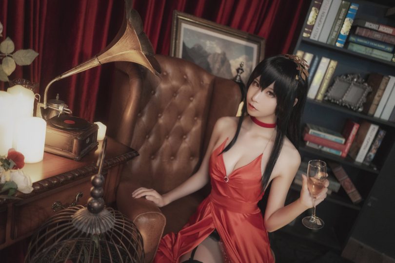 爱老师_PhD cos大凤  | 爱老师PhD_碧蓝航线·大凤礼服cos作品 [6P-50MB]