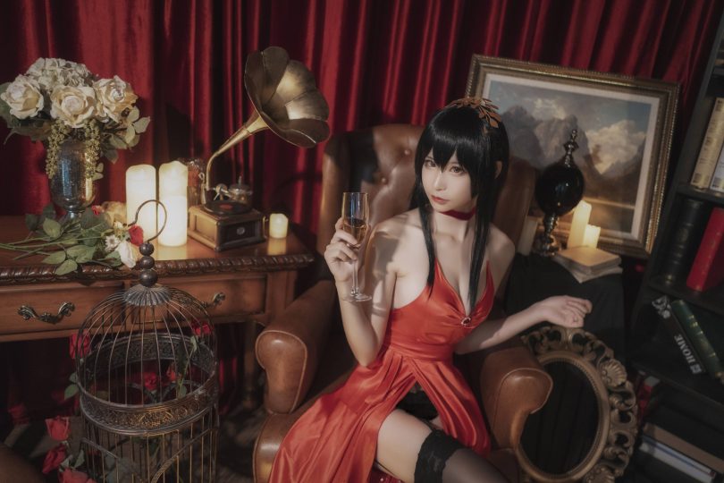 爱老师_PhD cos大凤  | 爱老师PhD_碧蓝航线·大凤礼服cos作品 [6P-50MB]