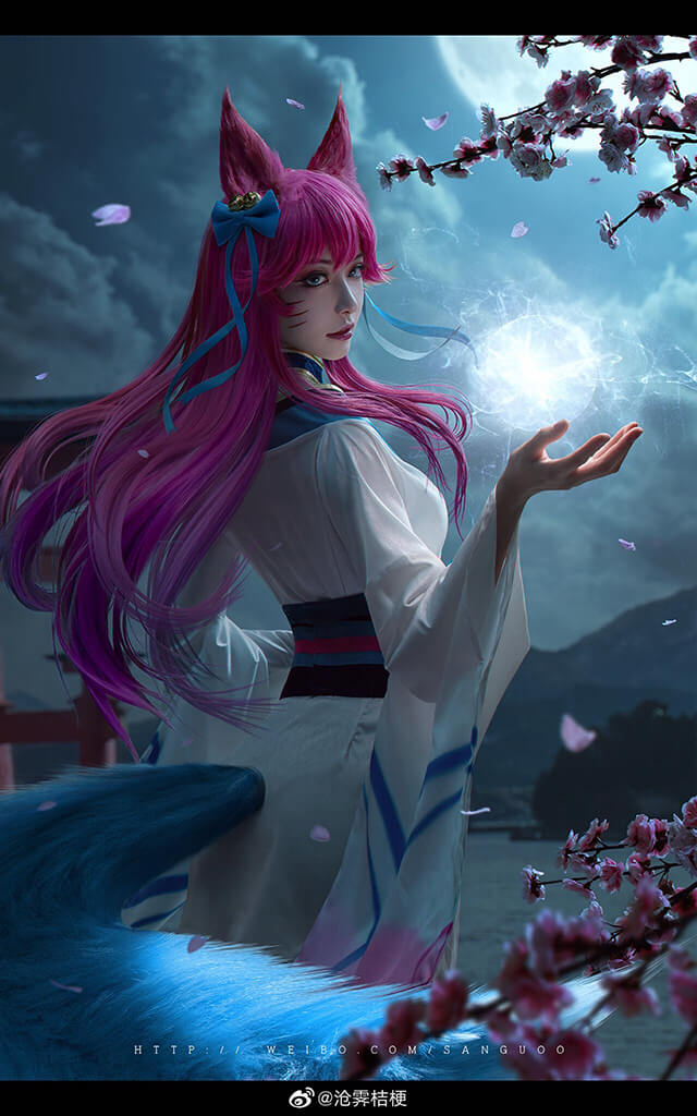 coser@沧霁桔梗在《英雄联盟》化身“灵魂莲华”阿狸(沧霁桔梗真名)插图4