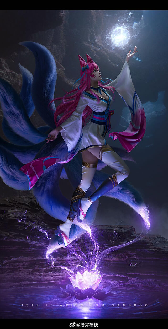 coser@沧霁桔梗在《英雄联盟》化身“灵魂莲华”阿狸(沧霁桔梗真名)插图1