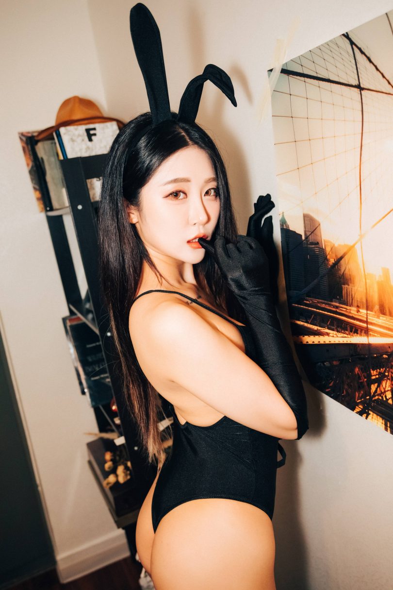 Bomi(보미)  LOOZY系列 | Bomi(보미)_Roomate·室友 cos作品 [52P-954MB]