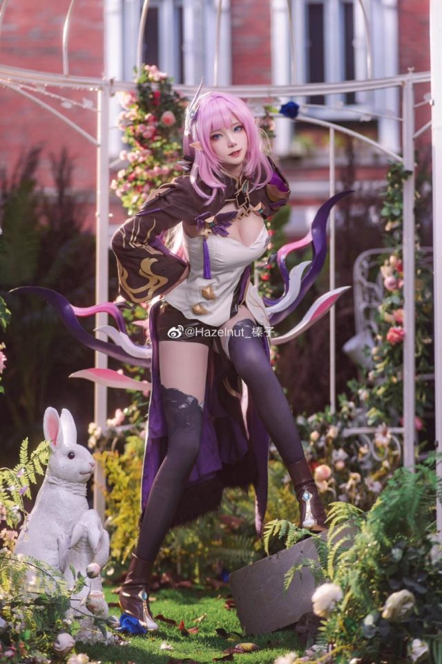 coser@Hazelnut_榛子在《崩坏3》化身“粉色妖精”爱莉希雅(百度百科榛子)插图2