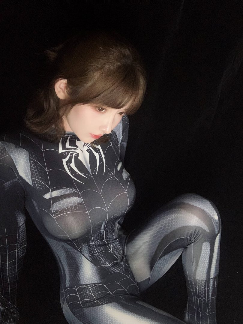 一小央泽cos蜘蛛侠 | 一小央泽_蜘蛛侠·黑蜘蛛cos作品 [30P-125MB]