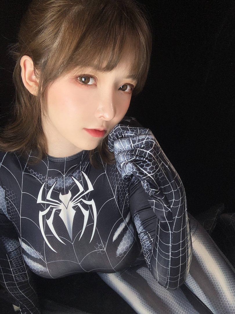 一小央泽cos蜘蛛侠 | 一小央泽_蜘蛛侠·黑蜘蛛cos作品 [30P-125MB]