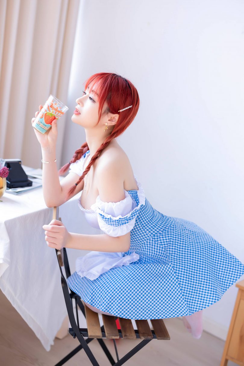 叉子宝宝cos图集 | 叉子宝宝_蓝白少女cosplay [38P-63MB]