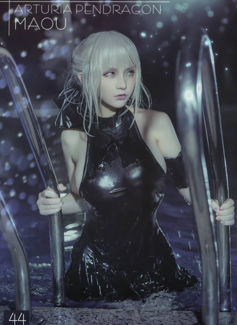 在下萝莉控ii cos阿尔托莉雅 | 在下萝莉控ii_FGO·阿尔托莉雅cos作品[19P-11MB]