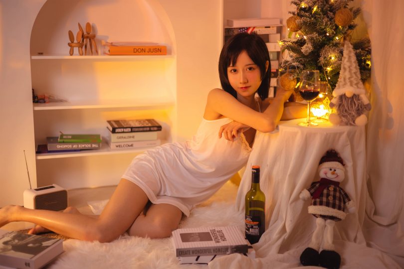 木棉棉OwO cos图集 | 木棉棉OwO_红酒好喝cos作品 [28P-207MB]