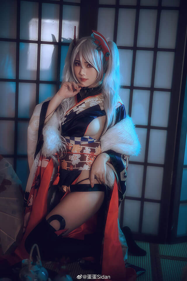 coser@蛋蛋Sidan在《碧蓝航线》变身性感迷人的欧根亲王插图5
