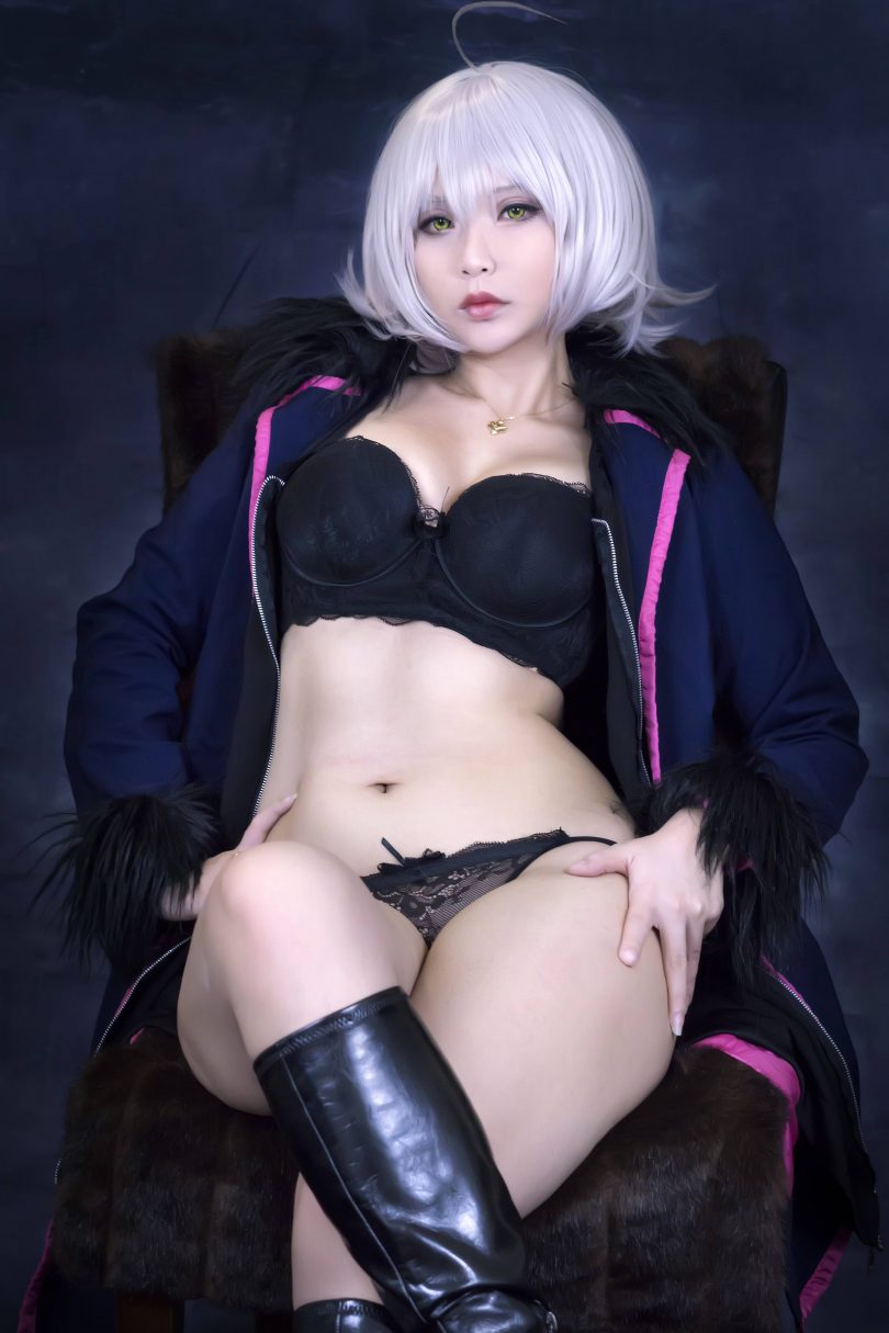 Hana Bunny cos贞德 | Hana Bunny_Jeanne Alter·贞德cos作品[12P-32MB]