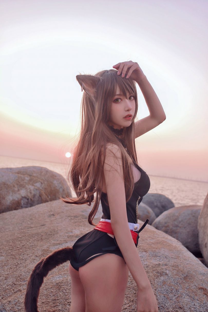 Shika小鹿鹿cos天火 | Shika小鹿鹿_明日方舟·天火泳装cos作品 [22P1V-135MB]