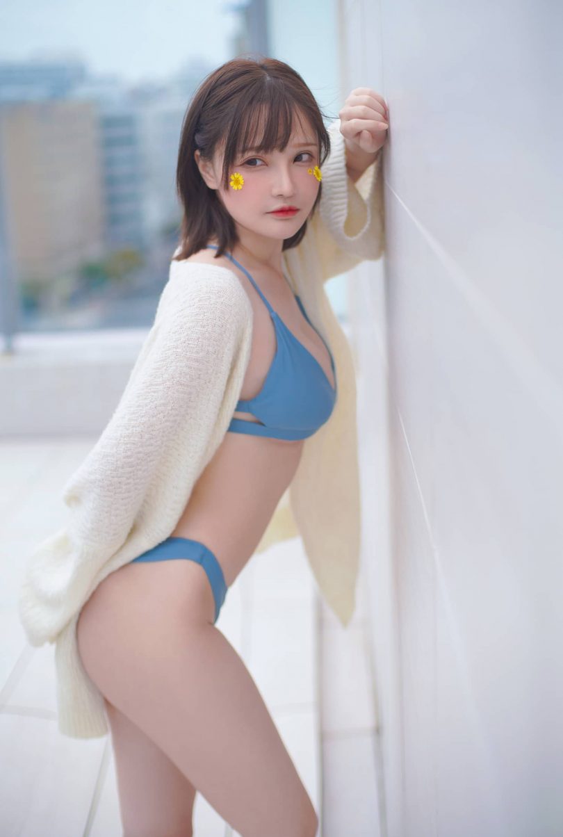 千夜未来_Bikini COS | 千夜未来(Senya Miku)_Bikini·水着cos作品 [17P-29MB]