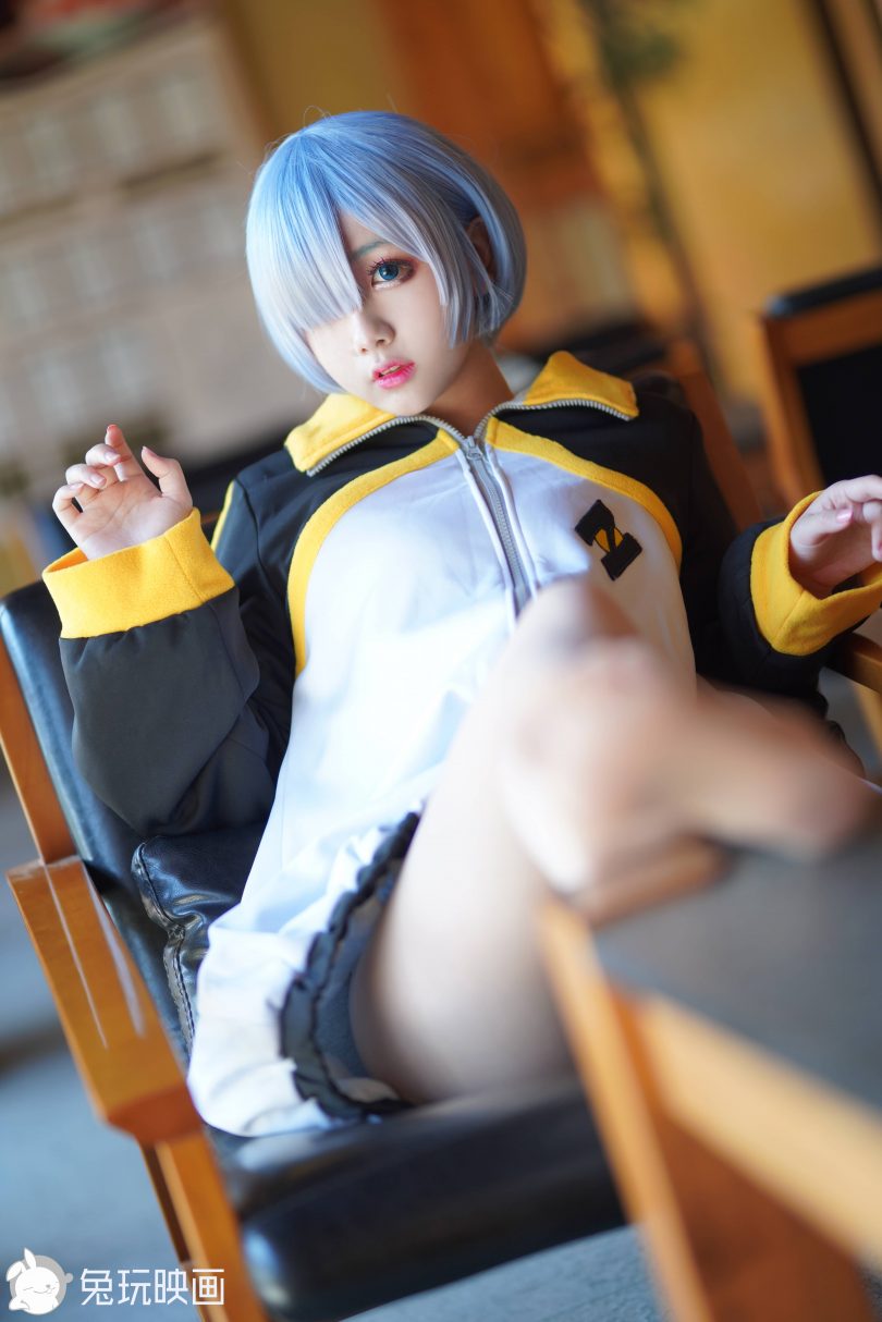 日奈娇cos蕾姆 |椎名莜(日奈娇) _蕾姆·运动服cos作品 [27P-642MB]