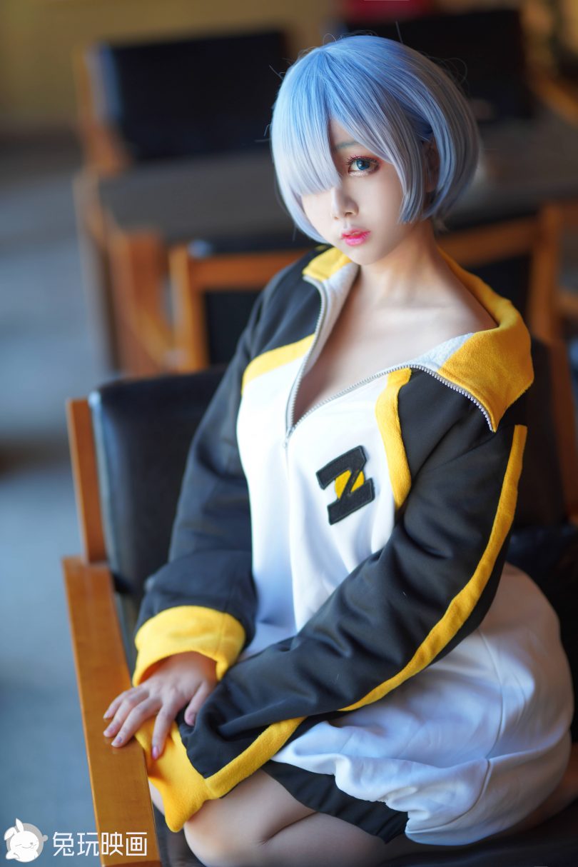 日奈娇cos蕾姆 |椎名莜(日奈娇) _蕾姆·运动服cos作品 [27P-642MB]