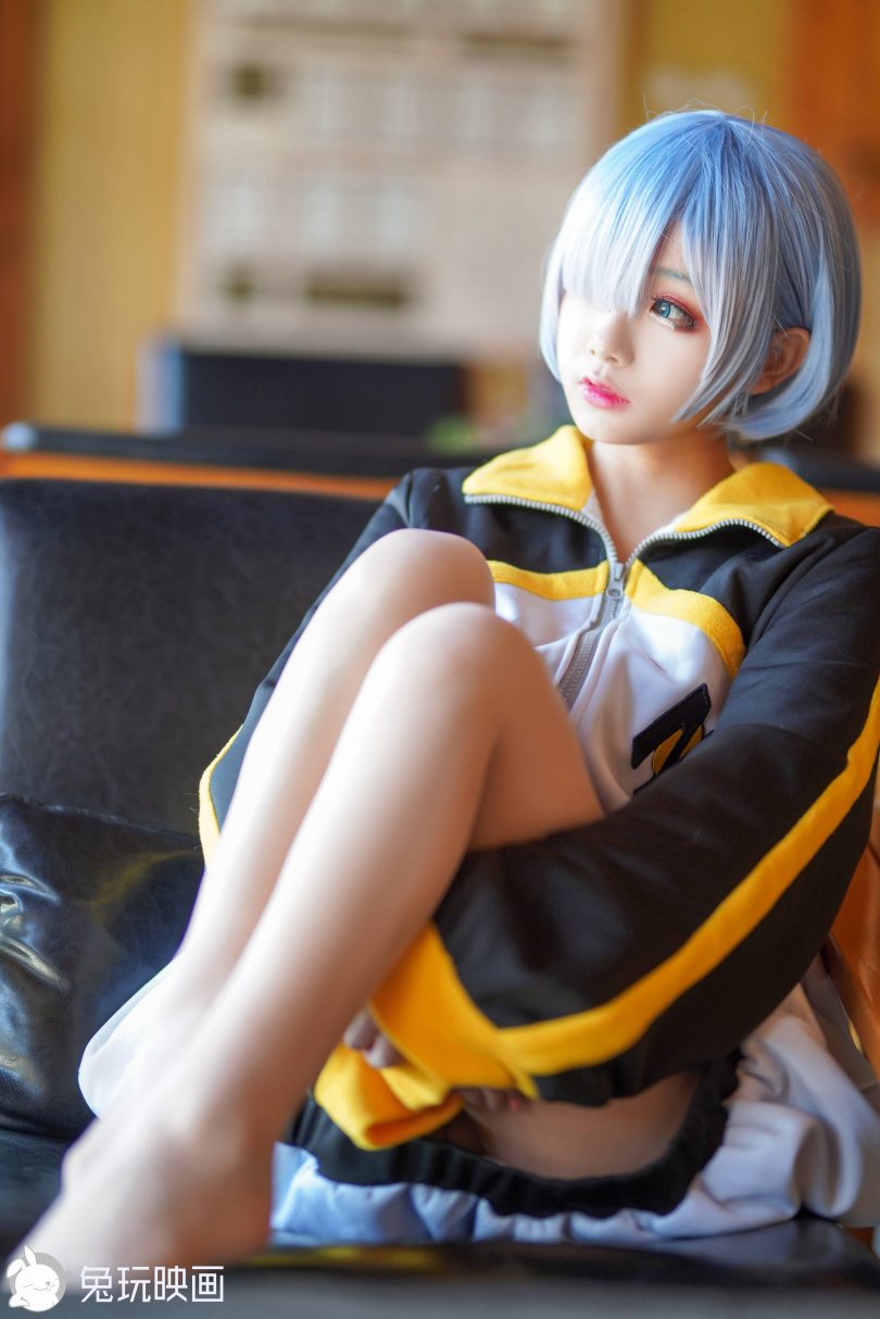 日奈娇cos蕾姆 |椎名莜(日奈娇) _蕾姆·运动服cos作品 [27P-642MB]