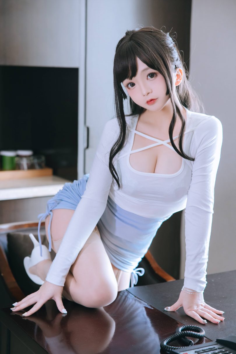 日奈娇cos图集 | 椎名莜（日奈娇）_私人秘书cosplay作品 [110P-1.43GB]
