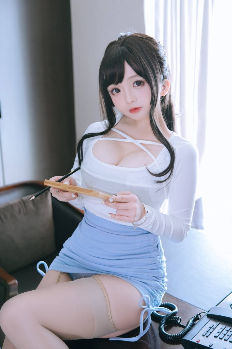 日奈娇cos图集 | 椎名莜（日奈娇）_私人秘书cosplay作品 [110P-1.43GB]